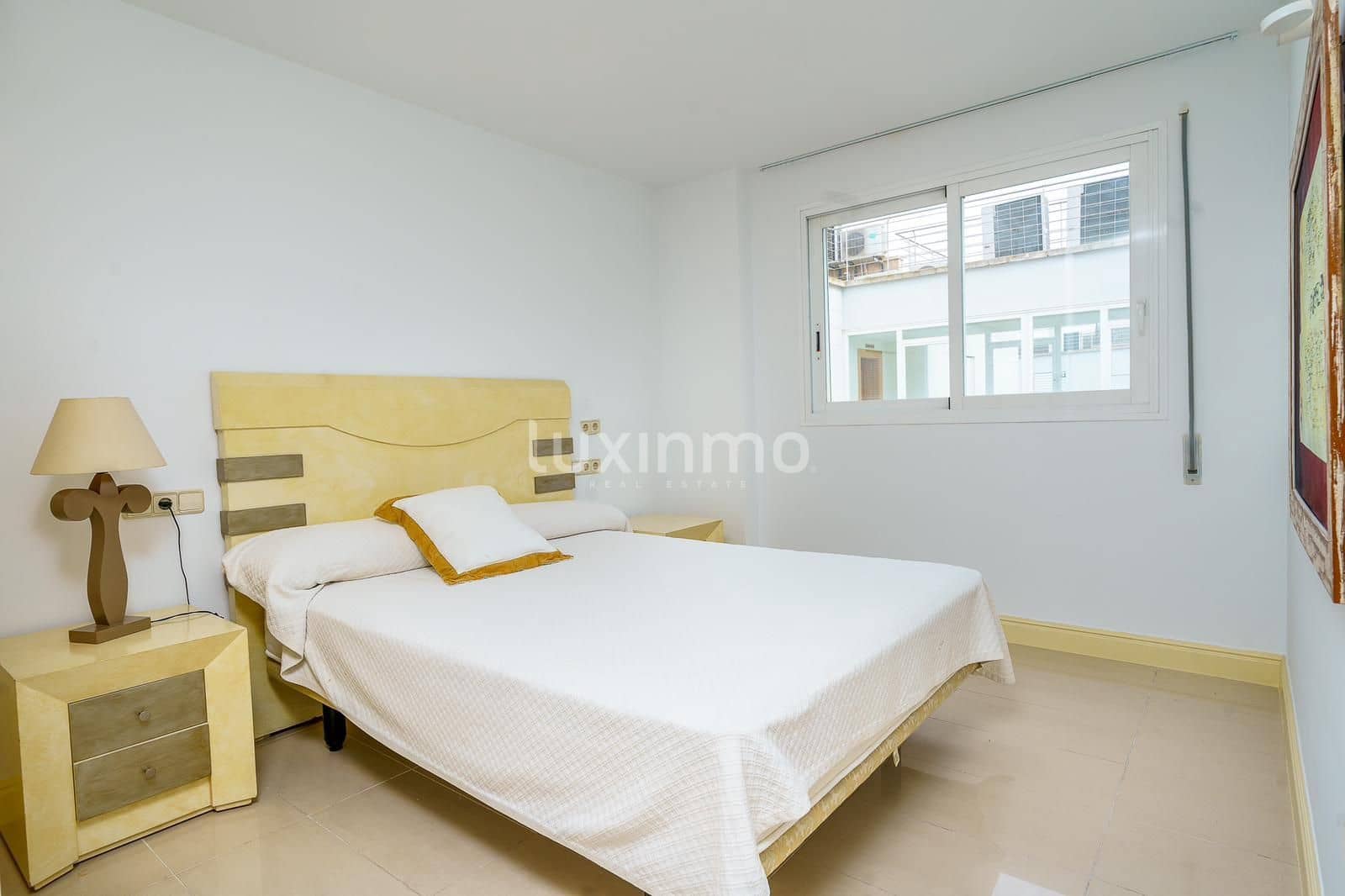 3 soverom Penthouse til salgs i Ibiza by med svømmebasseng garasje - € 3 050 000 (Ref: 8845267)