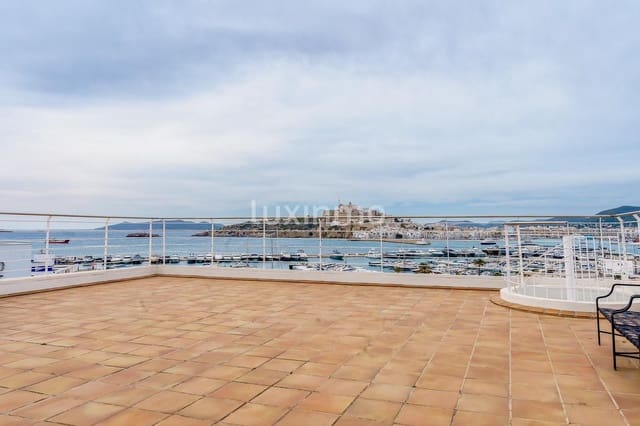 3 soverom Penthouse til salgs i Ibiza by med svømmebasseng garasje - € 3 050 000 (Ref: 8845267)