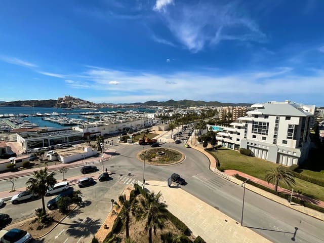 3 soverom Penthouse til salgs i Ibiza by med svømmebasseng garasje - € 3 050 000 (Ref: 8845267)