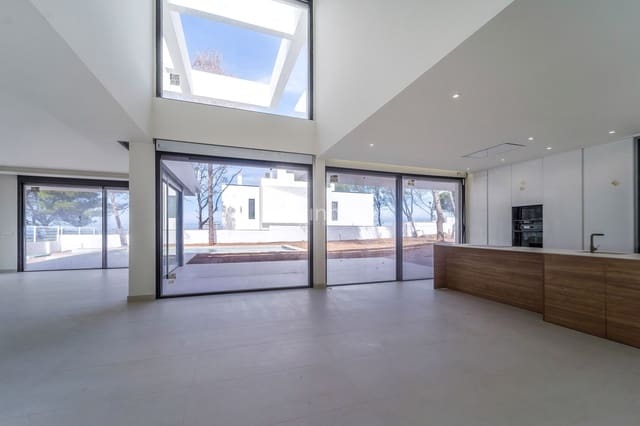 4 soverom Villa til salgs i Dénia med garasje - € 2 400 000 (Ref: 8845272)