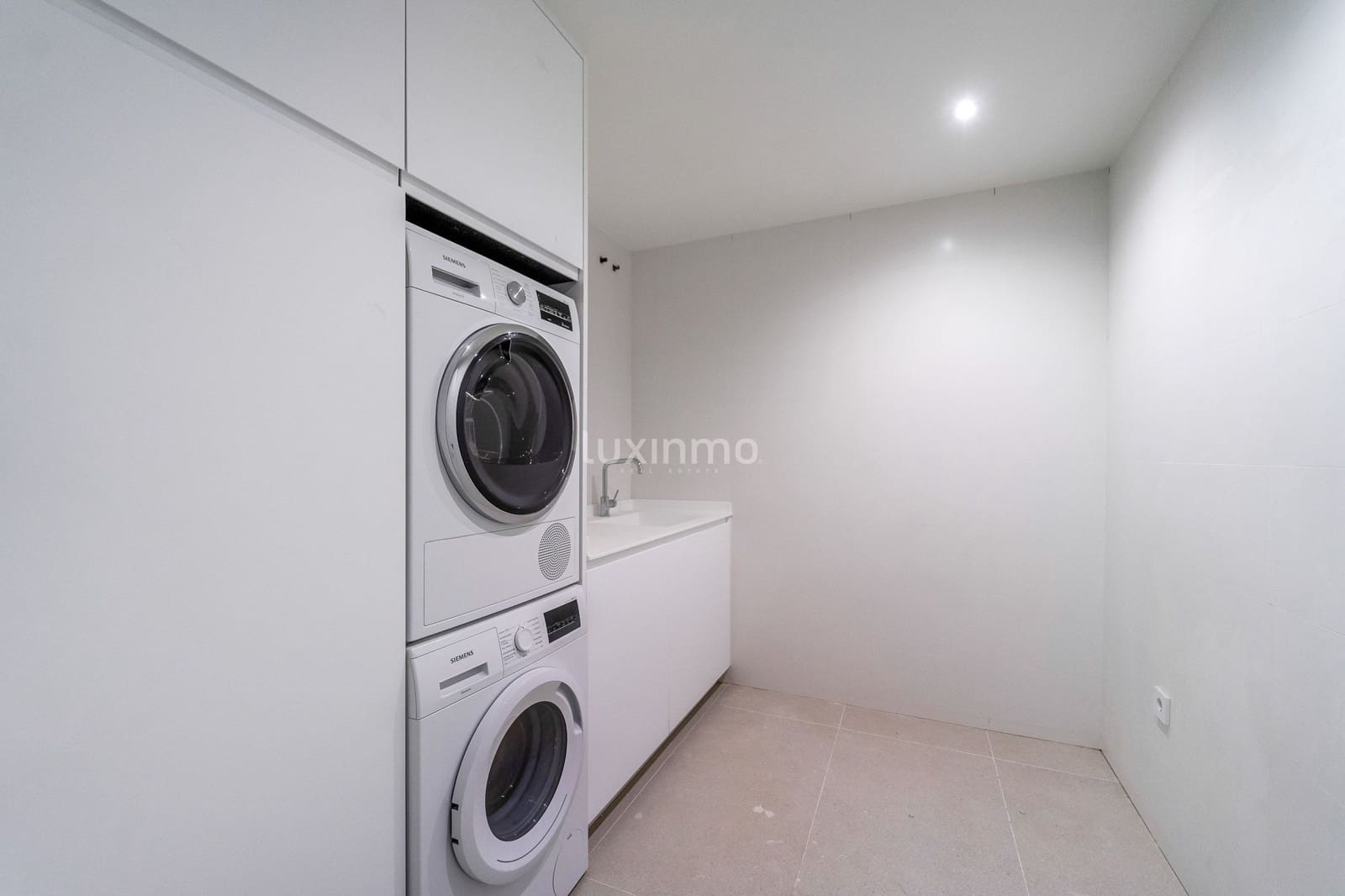 4 soveværelse Villa til salg i Denia med garage - € 2.400.000 (Ref: 8845272)