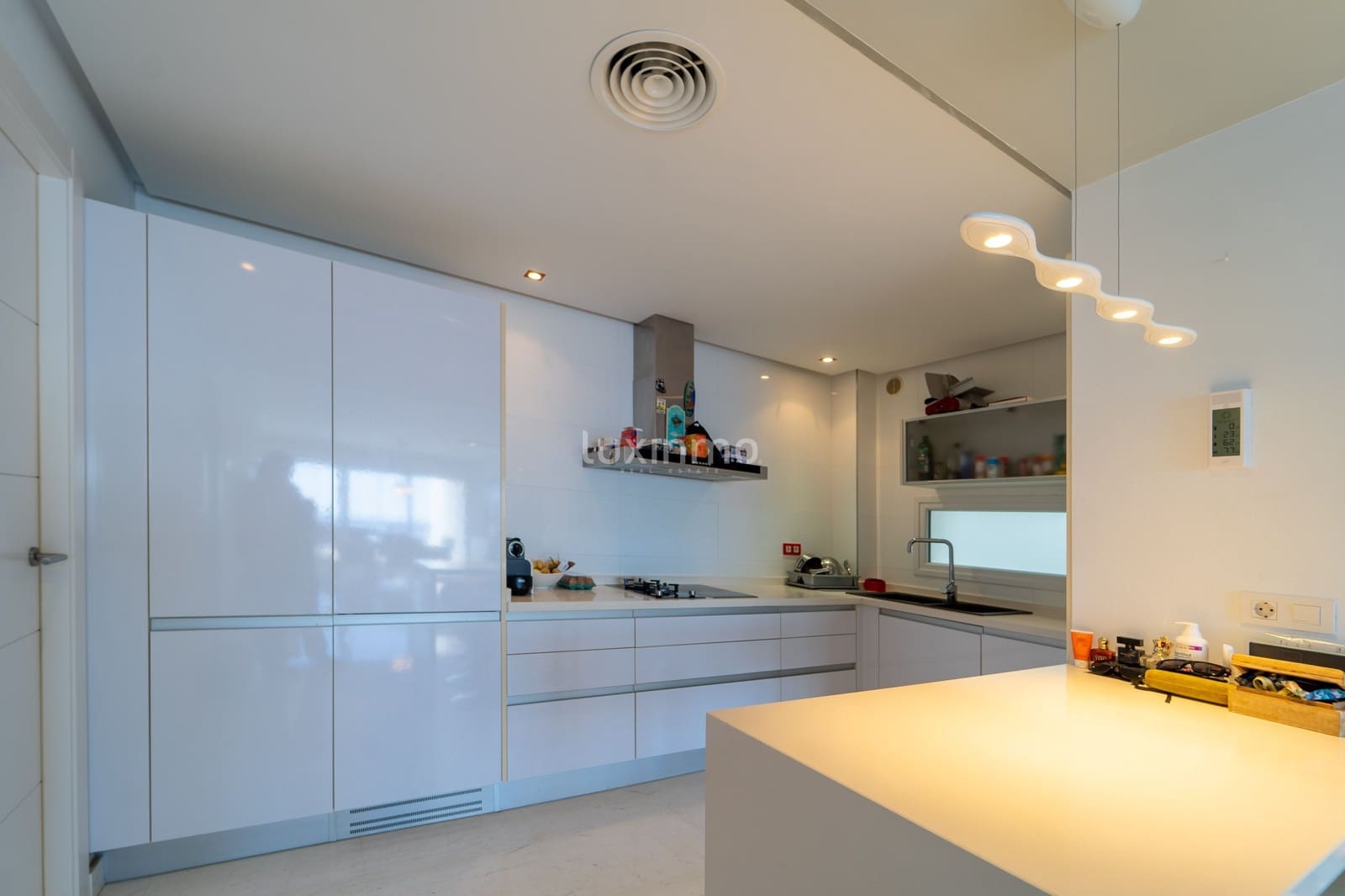 3 chambre Appartement à vendre à Altea avec piscine garage - 850 000 € (Ref: 8845277)