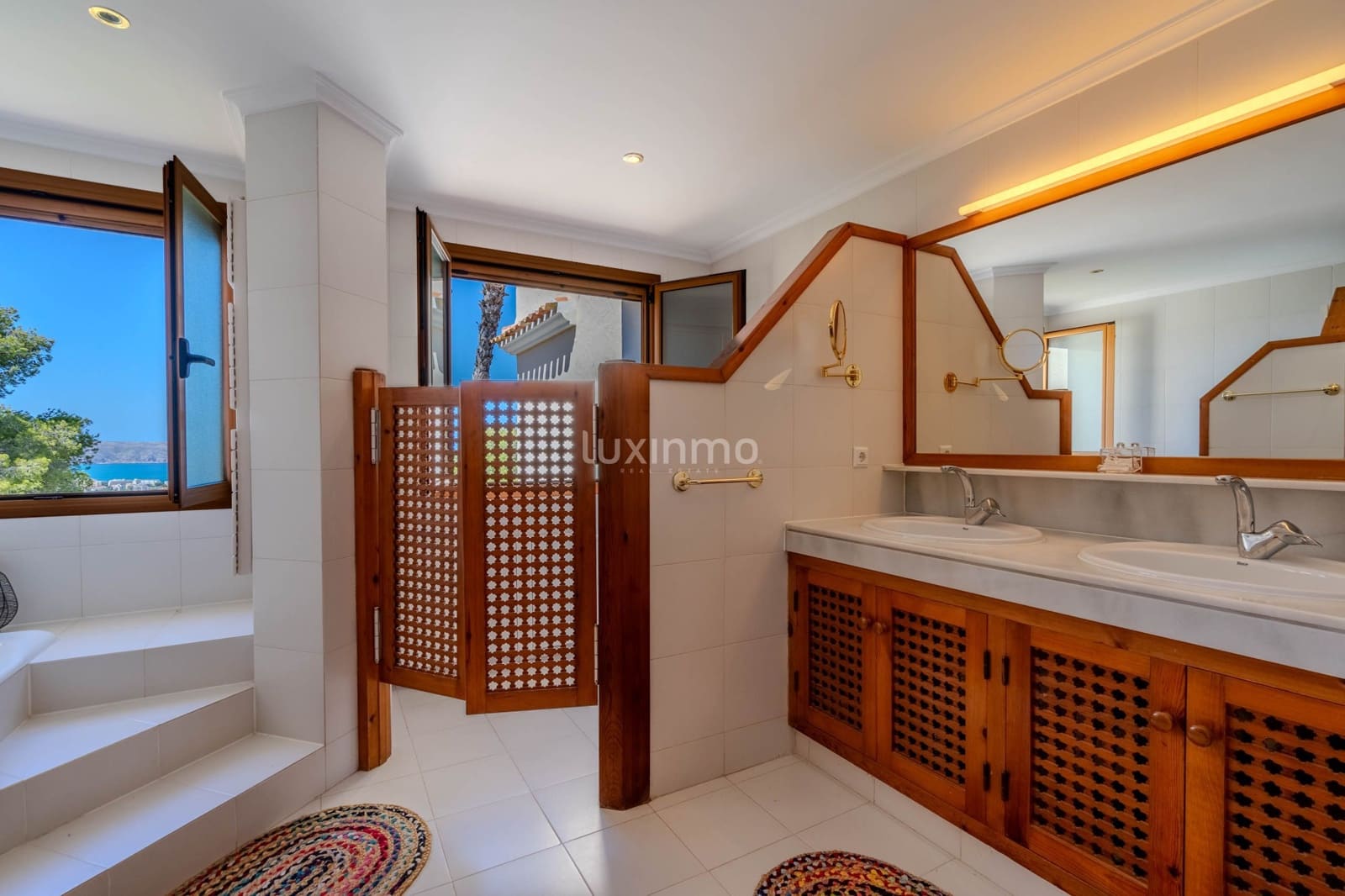 7 Zimmer Villa zu verkaufen in Javea / Xabia mit Pool Garage - 2.950.000 € (Ref: 8845281)