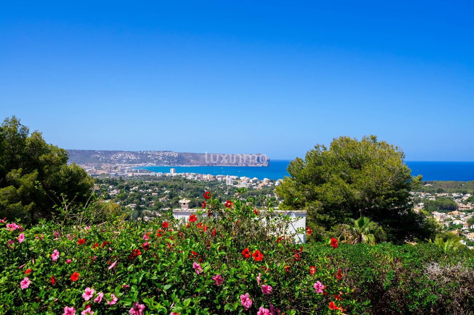 7 Zimmer Villa zu verkaufen in Javea / Xabia mit Pool Garage - 2.950.000 € (Ref: 8845281)