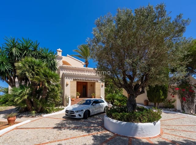 7 Zimmer Villa zu verkaufen in Javea / Xàbia mit Pool Garage - 2.950.000 € (Ref: 8845281)