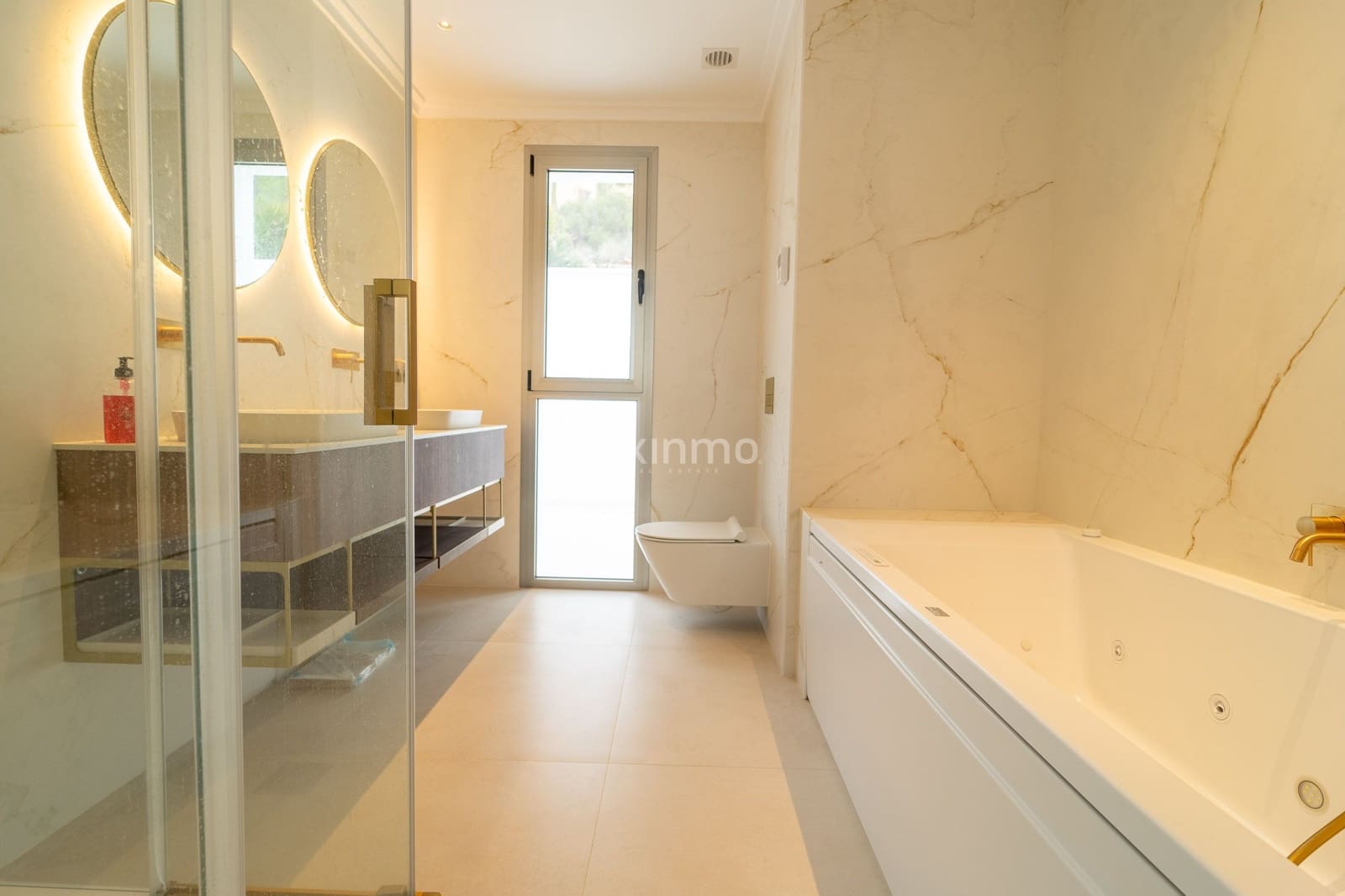 3 soveværelse Villa til salg i Altea med swimmingpool garage - € 1.488.000 (Ref: 8845282)