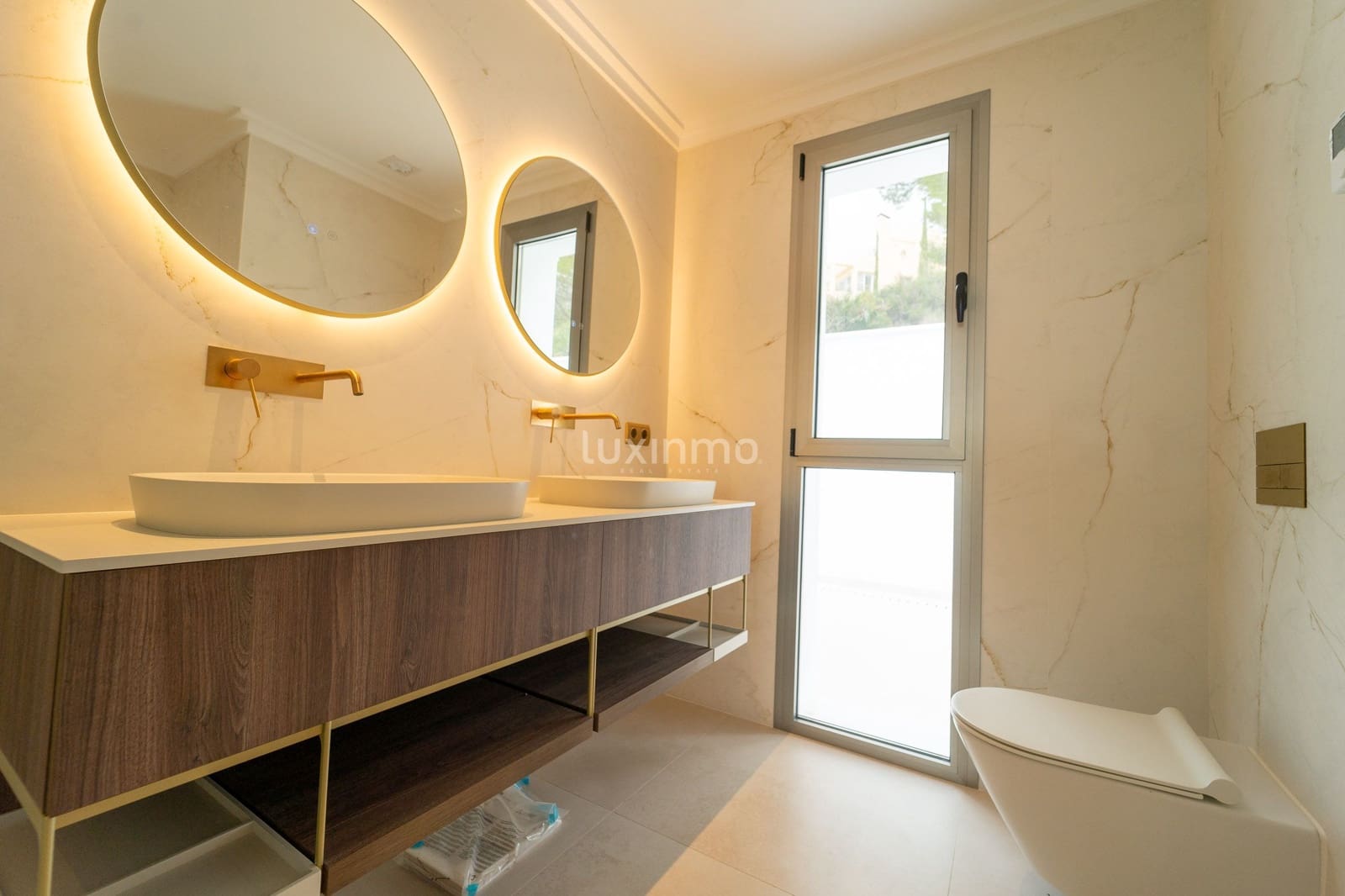 3 soveværelse Villa til salg i Altea med swimmingpool garage - € 1.488.000 (Ref: 8845282)