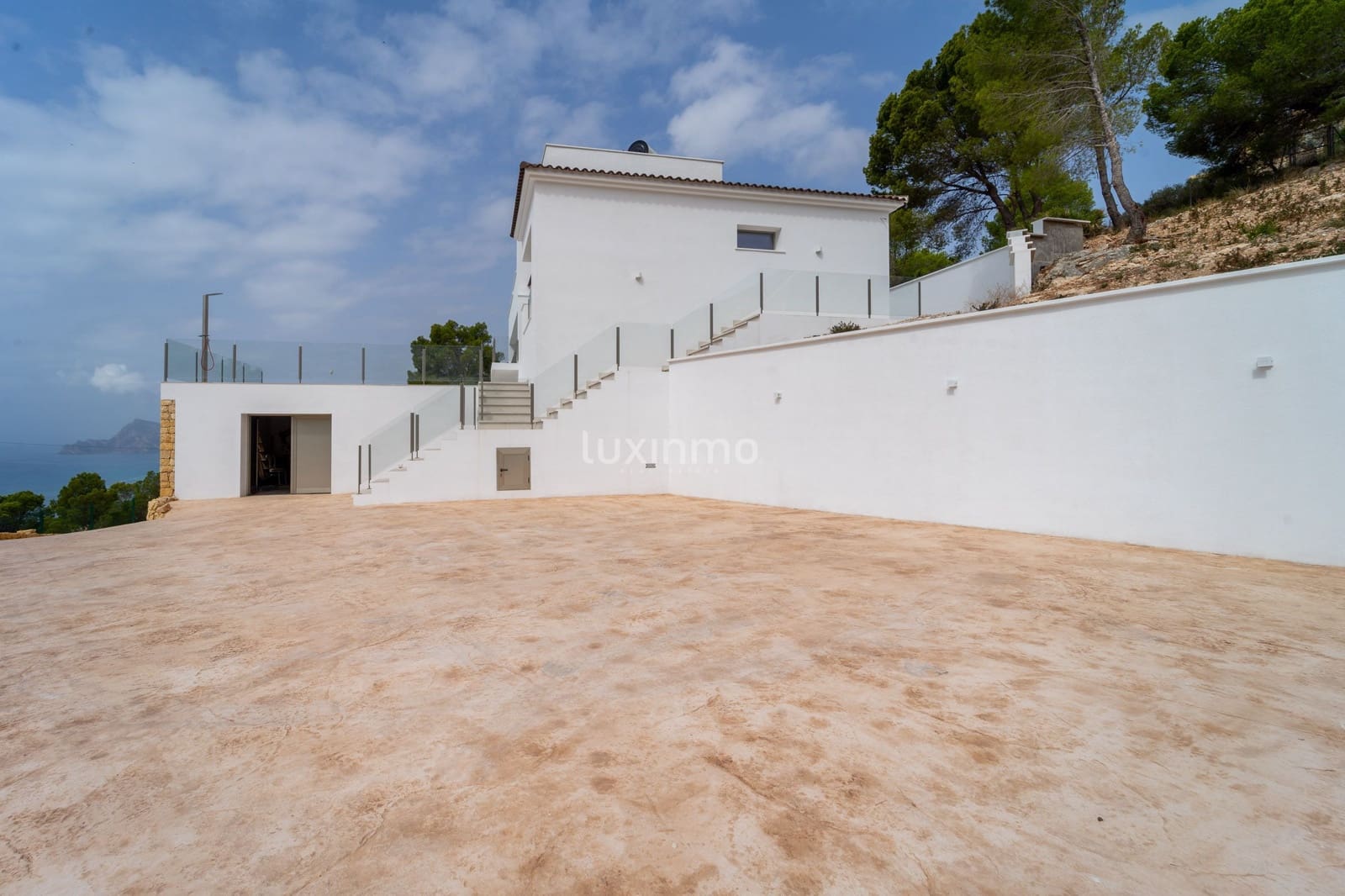 3 soveværelse Villa til salg i Altea med swimmingpool garage - € 1.488.000 (Ref: 8845282)