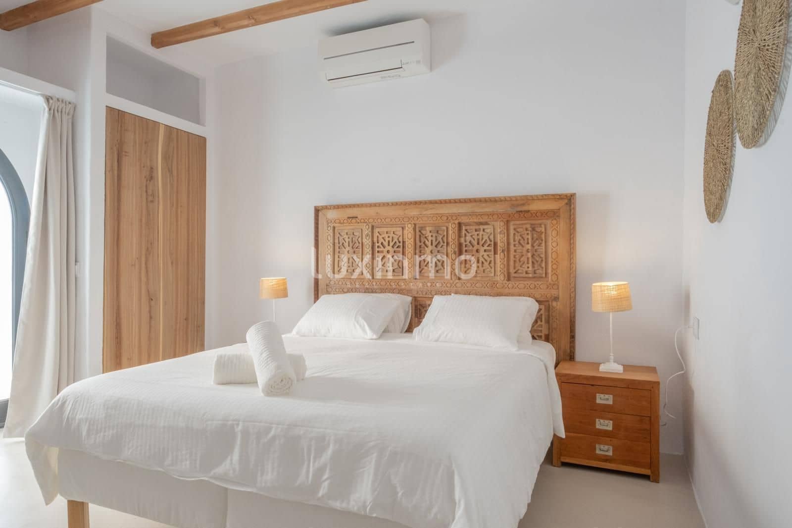 18 bedroom Villa for rent in Santa Eulalia / Santa Eularia with pool garage - € 30,000 (Ref: 8845288)