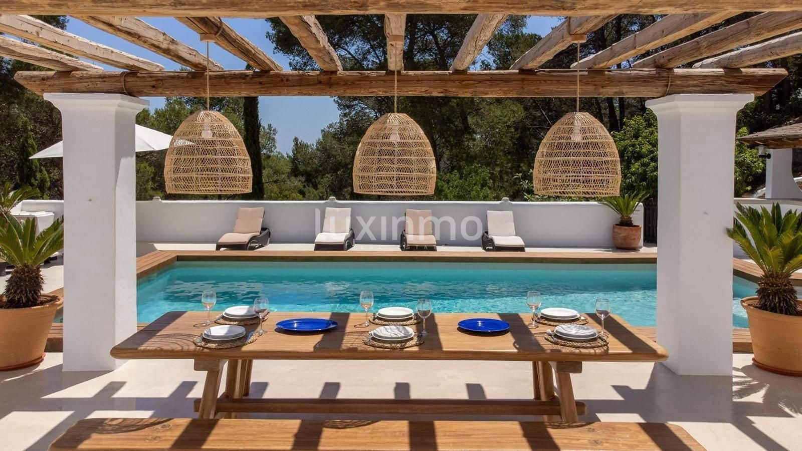 18 bedroom Villa for rent in Santa Eulalia / Santa Eularia with pool garage - € 30,000 (Ref: 8845288)
