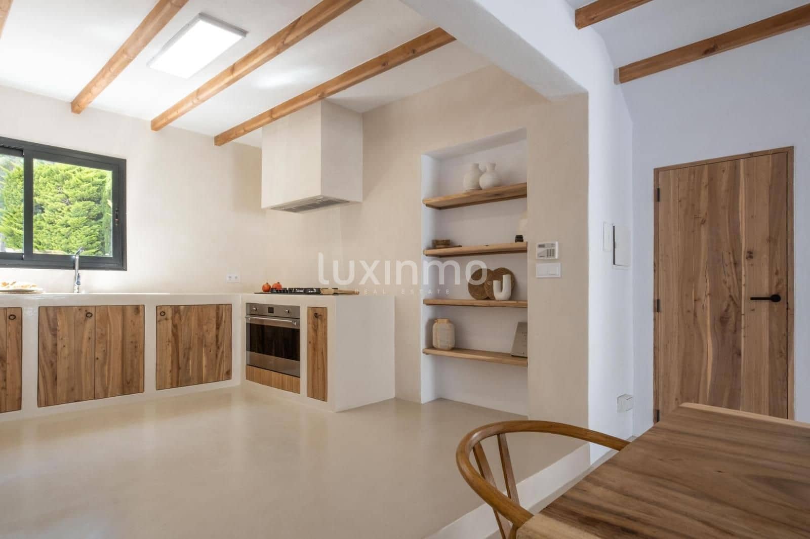 18 bedroom Villa for rent in Santa Eulalia / Santa Eularia with pool garage - € 30,000 (Ref: 8845288)