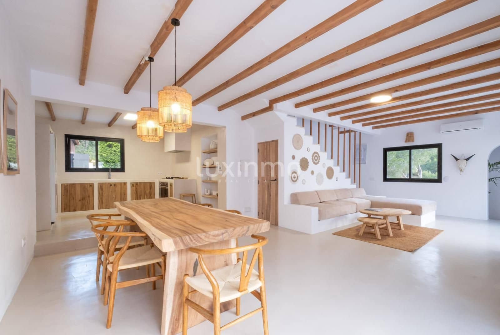 18 bedroom Villa for rent in Santa Eulalia / Santa Eularia with pool garage - € 30,000 (Ref: 8845288)