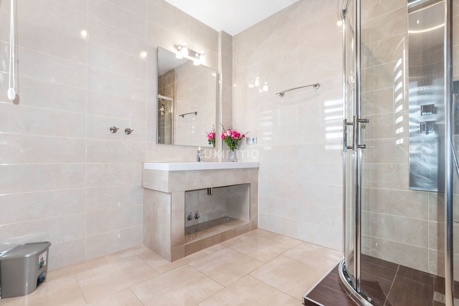 5 soveværelse Villa til salg i Alfaz del Pi / L'Alfas del Pi med swimmingpool garage - € 1.290.000 (Ref: 8845290)