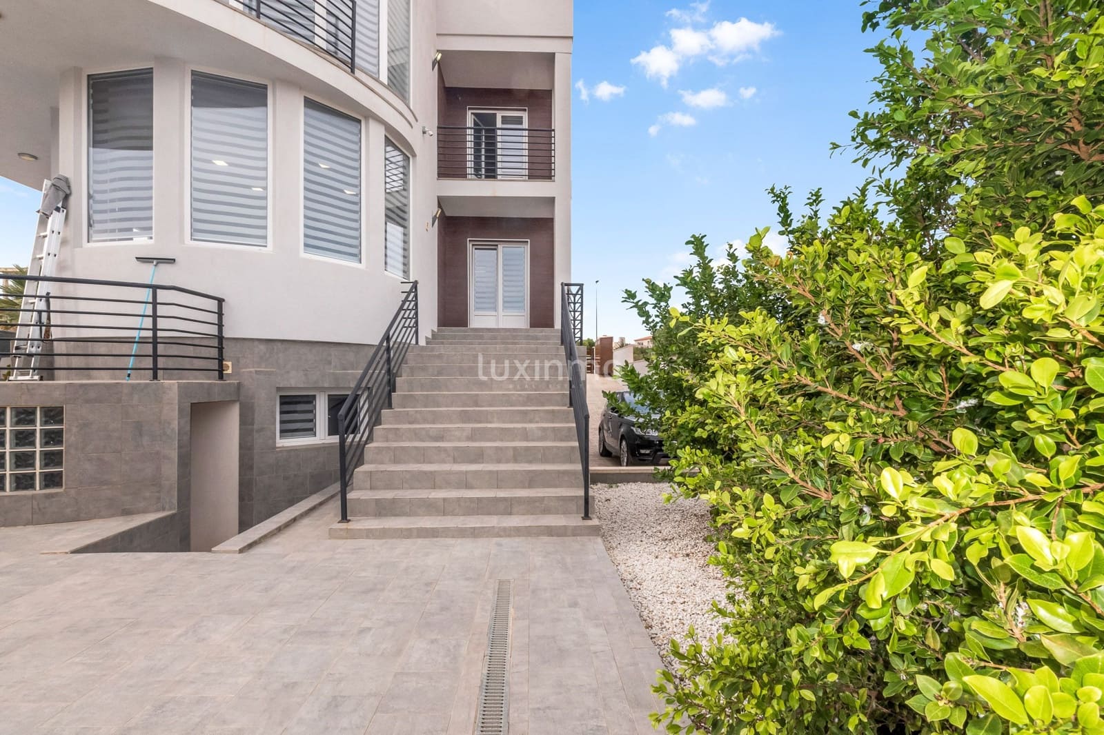 5 soveværelse Villa til salg i Alfaz del Pi / L'Alfas del Pi med swimmingpool garage - € 1.290.000 (Ref: 8845290)