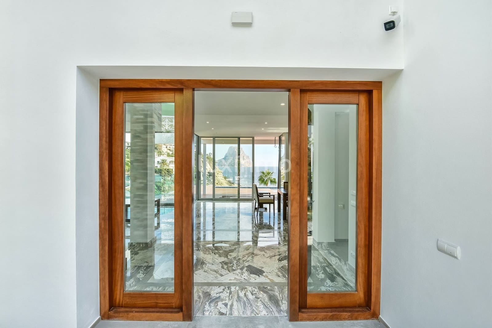 3 sypialnia Willa na sprzedaż w Calpe / Calp z basenem garażem - 2 950 000 € (Ref: 8845295)