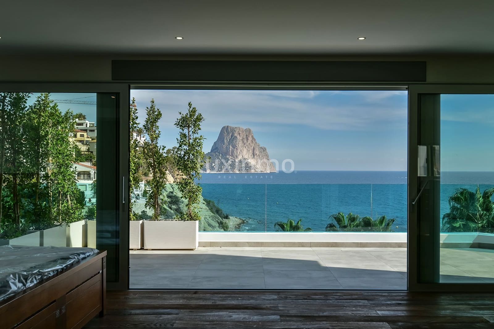 3 sypialnia Willa na sprzedaż w Calpe / Calp z basenem garażem - 2 950 000 € (Ref: 8845295)