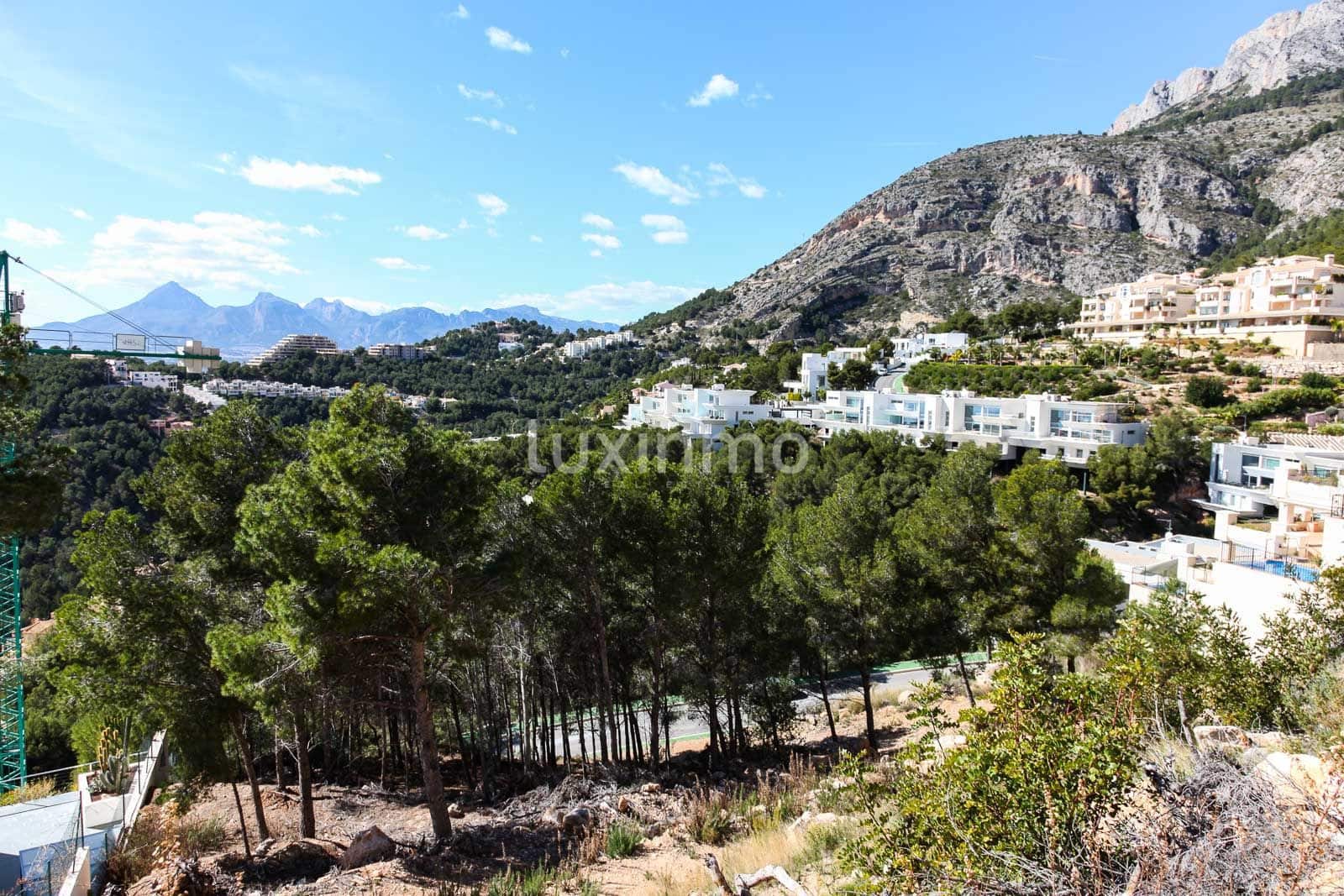 Grunde uden byggetilladelser til salg i Altea - € 1.200.000 (Ref: 8845296)