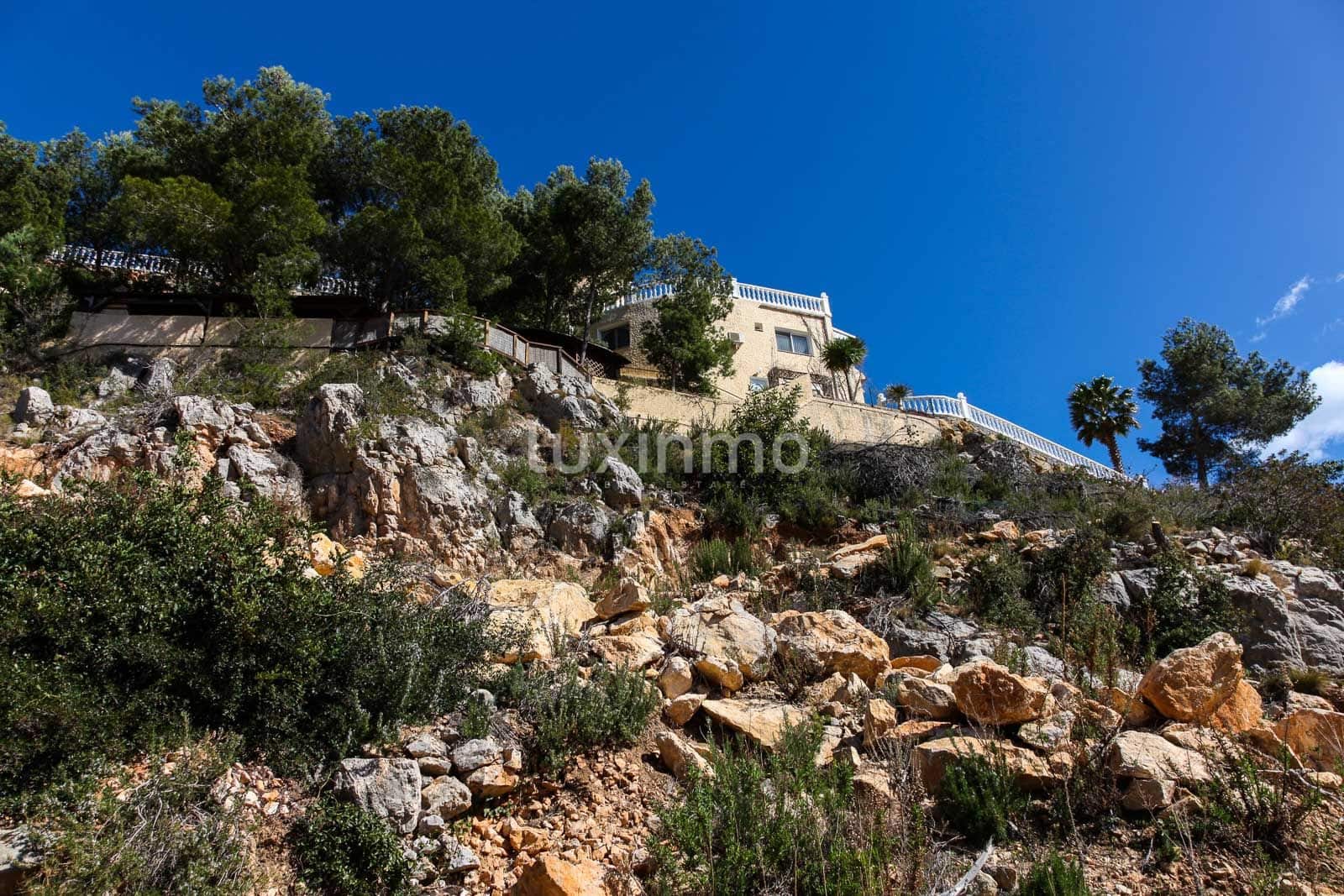 Grunde uden byggetilladelser til salg i Altea - € 1.200.000 (Ref: 8845296)