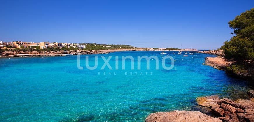 4 soveværelse Villa til salg i San Jose / Sant Josep de Sa Talaia med garage - € 1.800.000 (Ref: 8845307)