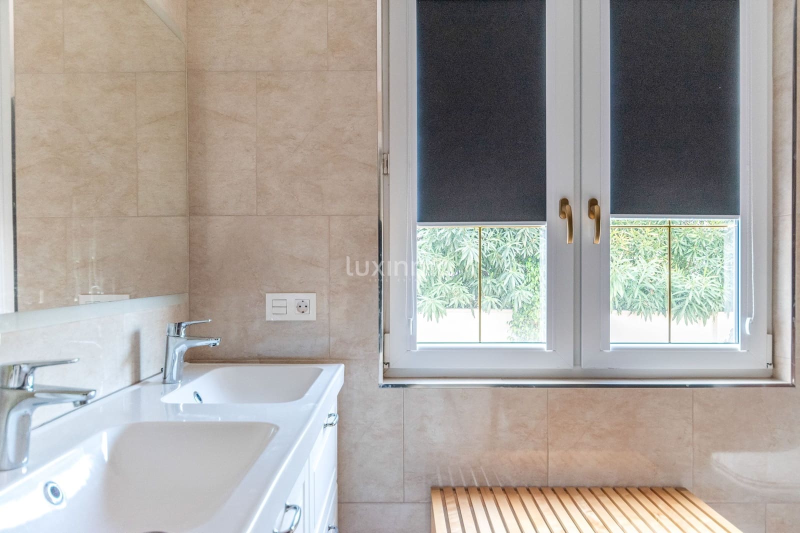 3 soverom Villa til salgs i Alfaz del Pi / L'Alfas del Pi med svømmebasseng garasje - € 1 349 000 (Ref: 8845309)