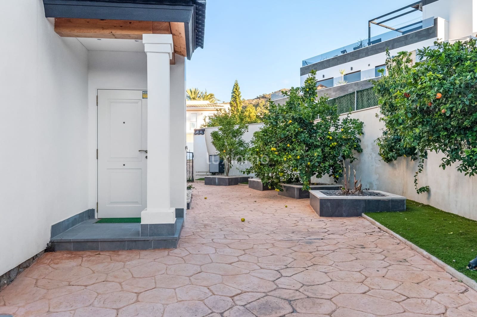 3 soverom Villa til salgs i Alfaz del Pi / L'Alfas del Pi med svømmebasseng garasje - € 1 349 000 (Ref: 8845309)