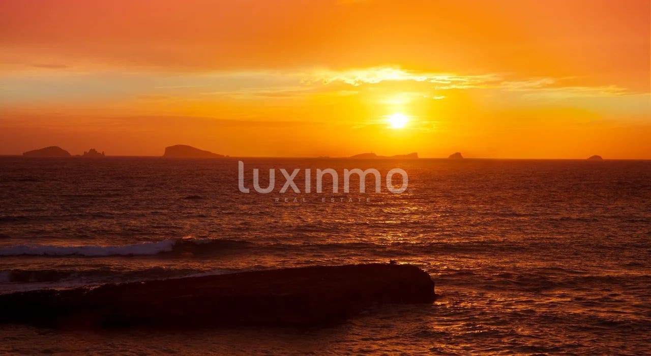 6 soveværelse Villa til salg i Sant Antoni de Portmany med swimmingpool garage - € 2.700.000 (Ref: 8845315)