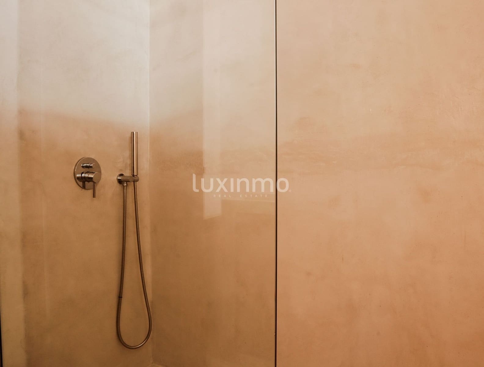 6 bedroom Villa for sale in Sant Antoni de Portmany with pool garage - € 2,700,000 (Ref: 8845315)