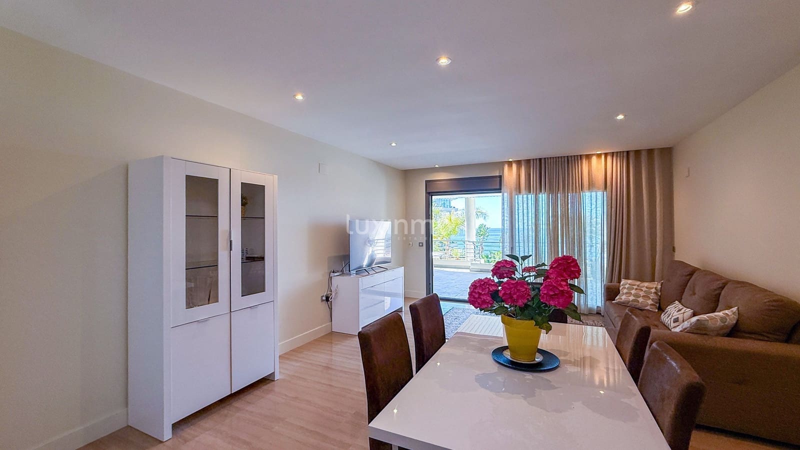 Appartement de 2 chambres à louer à Altea avec garage - 2 400 € (Ref: 8848746)