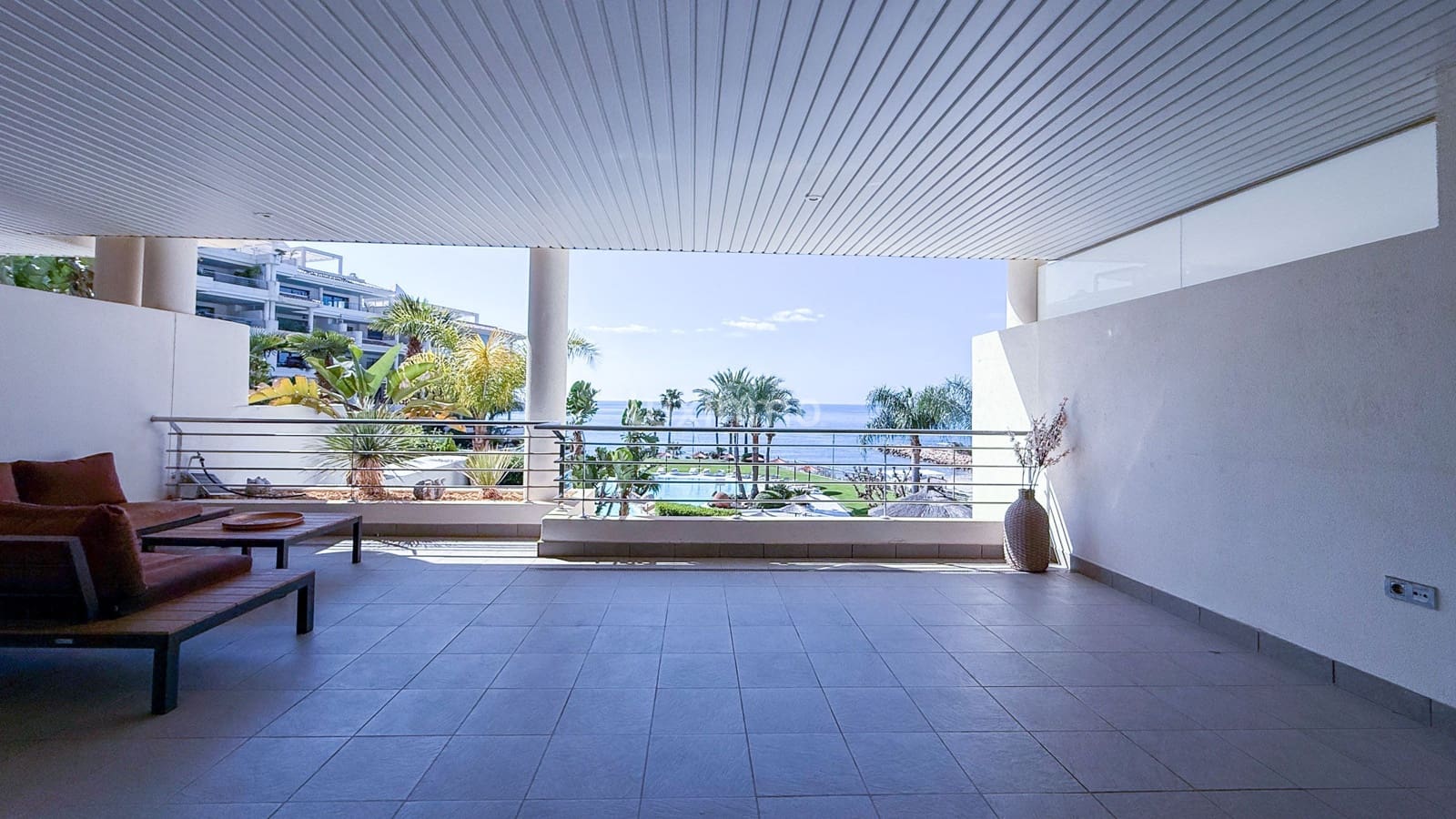 Appartement de 2 chambres à louer à Altea avec garage - 2 400 € (Ref: 8848746)