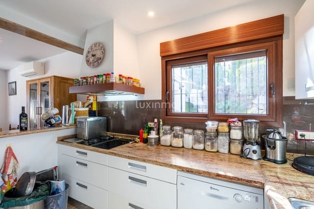 7 sovrum Villa till salu i Moraira, Teulada-Moraira med pool garage - 995 000 € (Ref: 8861667)