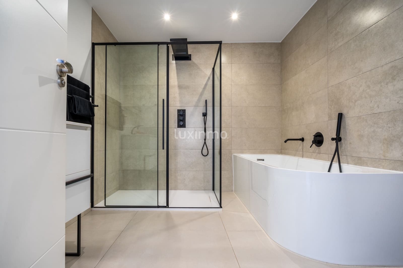 6 soveværelse Villa til leje i Altea med swimmingpool garage - € 8.000 (Ref: 8867492)