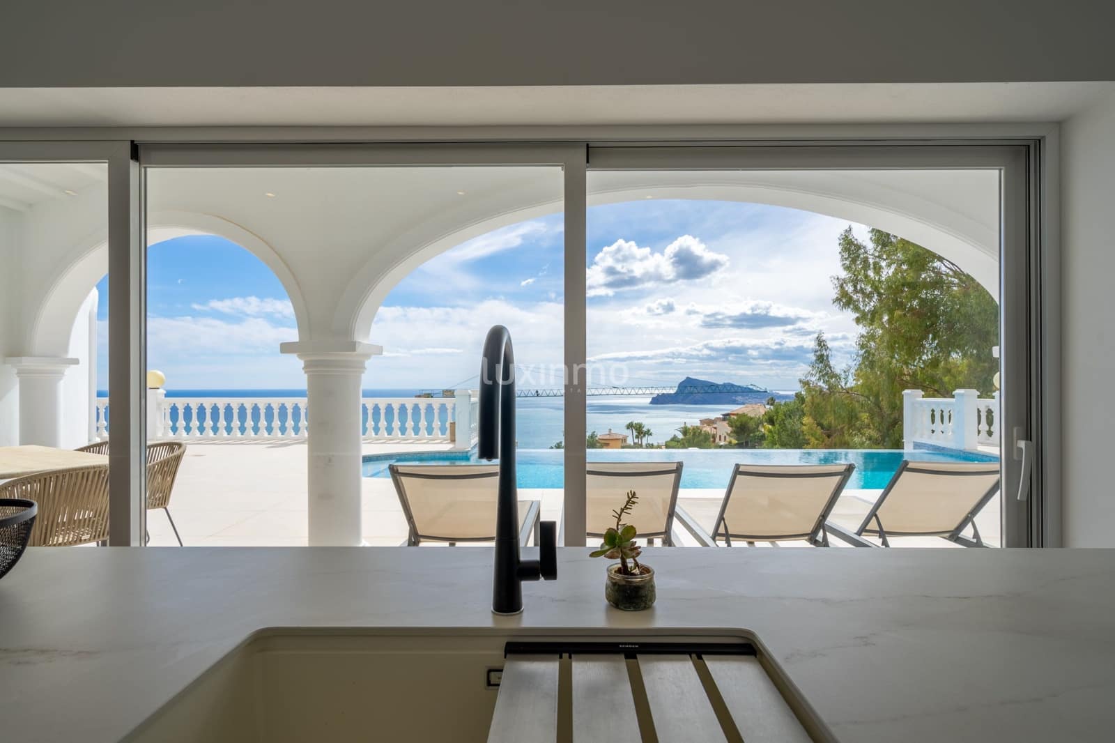 6 soveværelse Villa til leje i Altea med swimmingpool garage - € 8.000 (Ref: 8867492)