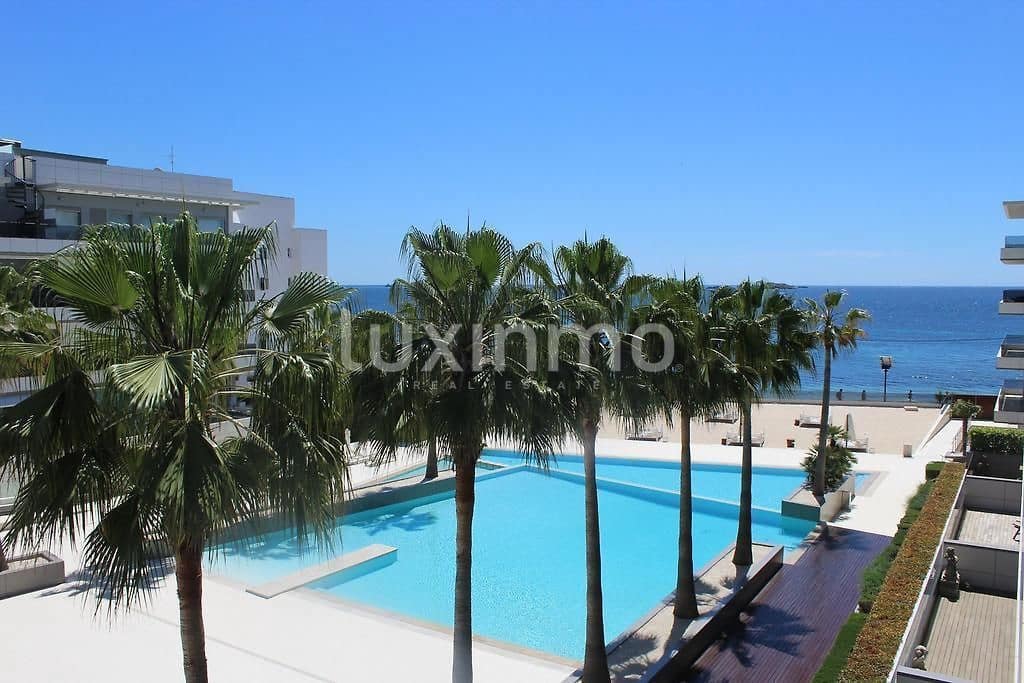 2 soverom Penthouse til salgs i San Jose / Sant Josep de Sa Talaia med svømmebasseng garasje - € 980 000 (Ref: 8893749)