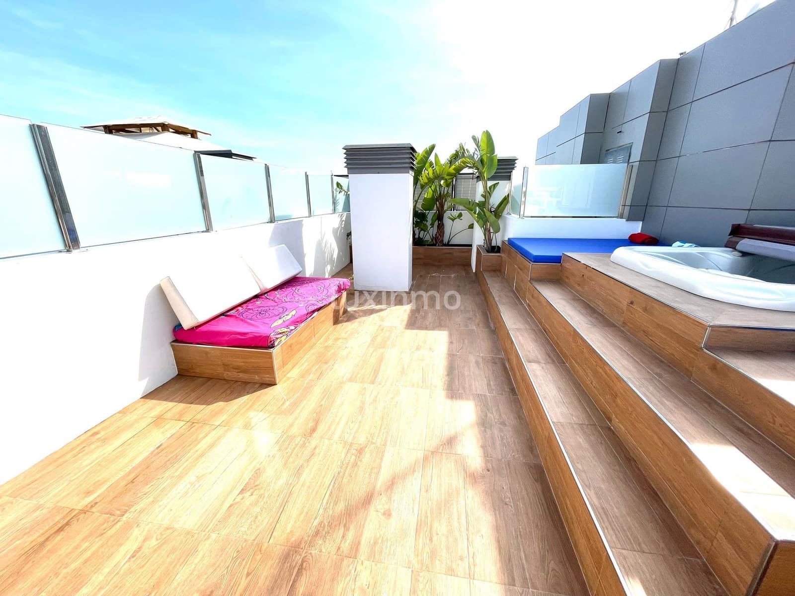 2 soverom Penthouse til salgs i San Jose / Sant Josep de Sa Talaia med svømmebasseng garasje - € 980 000 (Ref: 8893749)