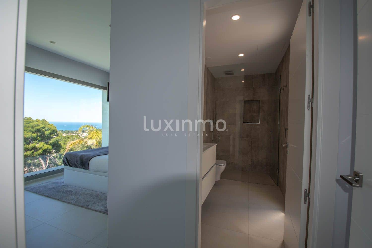 4 Zimmer Villa zu verkaufen in Javea / Xabia mit Pool Garage - 1.875.000 € (Ref: 8915839)