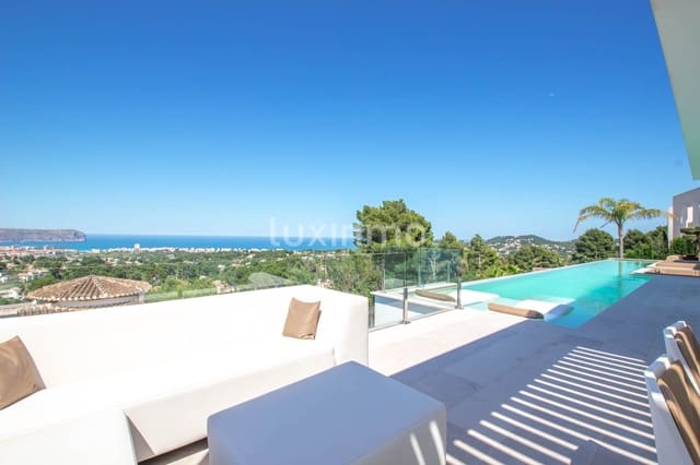 4 Zimmer Villa zu verkaufen in Javea / Xàbia mit Pool Garage - 1.875.000 € (Ref: 8915839)