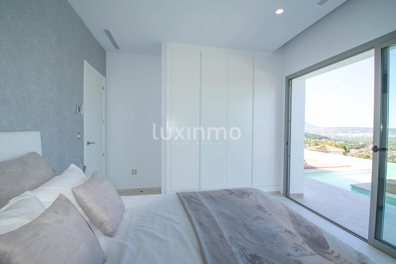 4 Zimmer Villa zu verkaufen in Javea / Xabia mit Pool Garage - 1.875.000 € (Ref: 8915839)