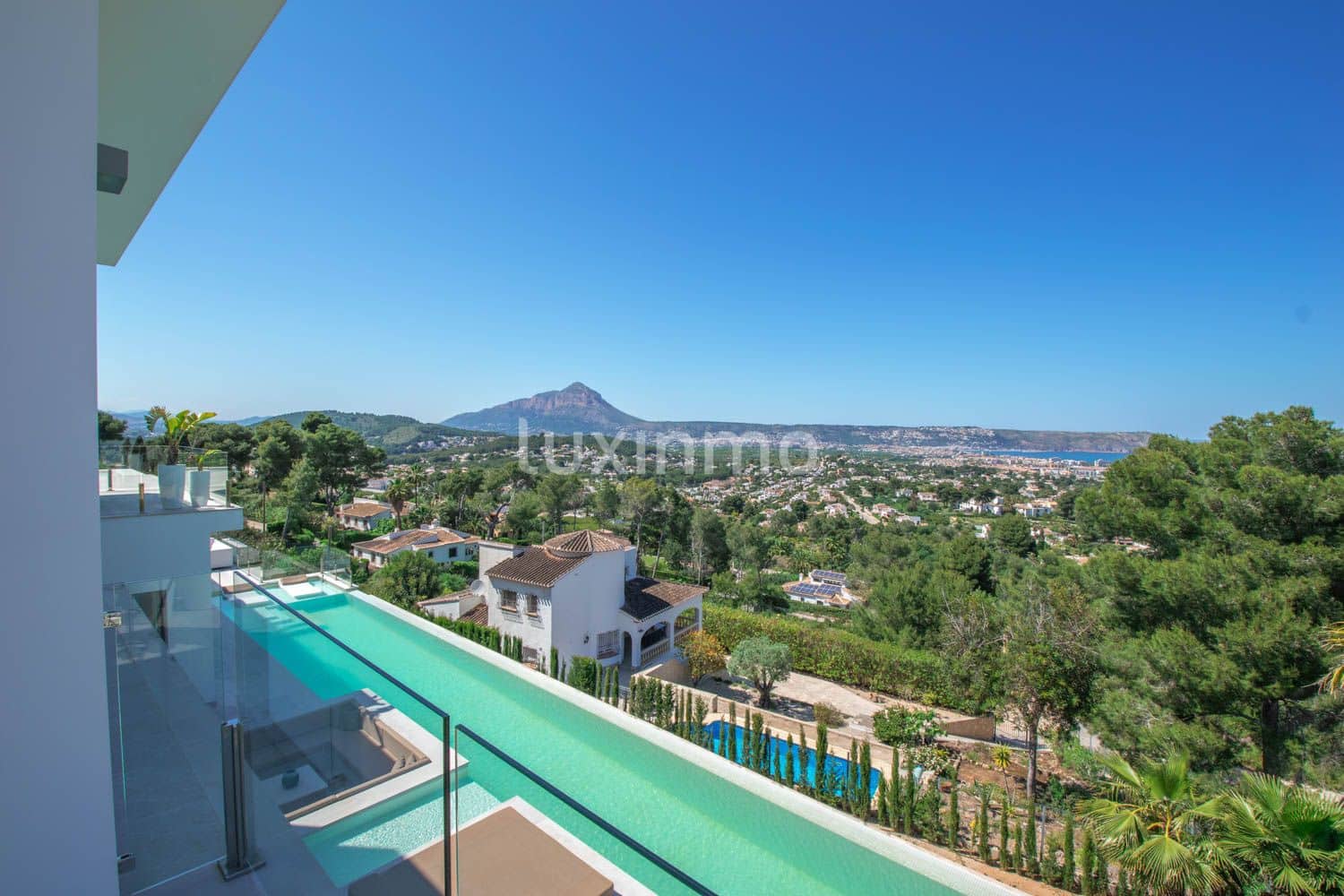 4 Zimmer Villa zu verkaufen in Javea / Xabia mit Pool Garage - 1.875.000 € (Ref: 8915839)