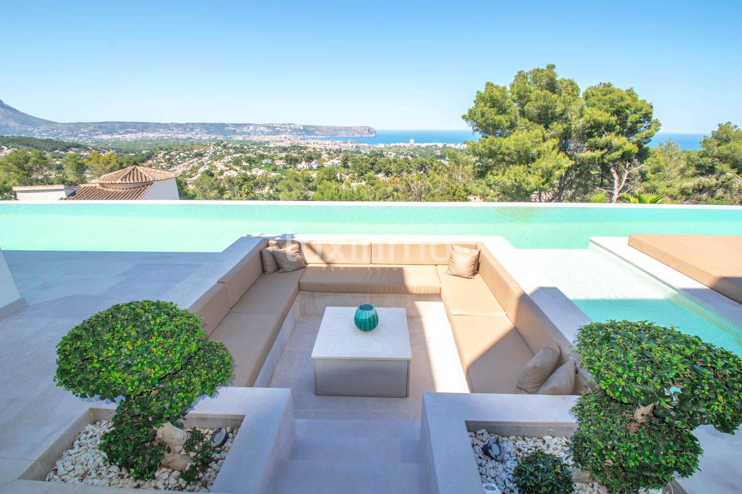 4 Zimmer Villa zu verkaufen in Javea / Xabia mit Pool Garage - 1.875.000 € (Ref: 8915839)