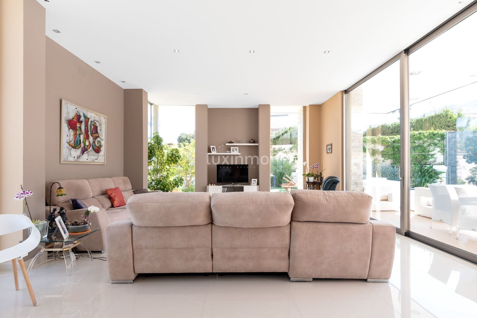 6 Zimmer Villa zu verkaufen in Alfaz del Pi / L'Alfas del Pi mit Pool Garage - 2.100.000 € (Ref: 8942267)