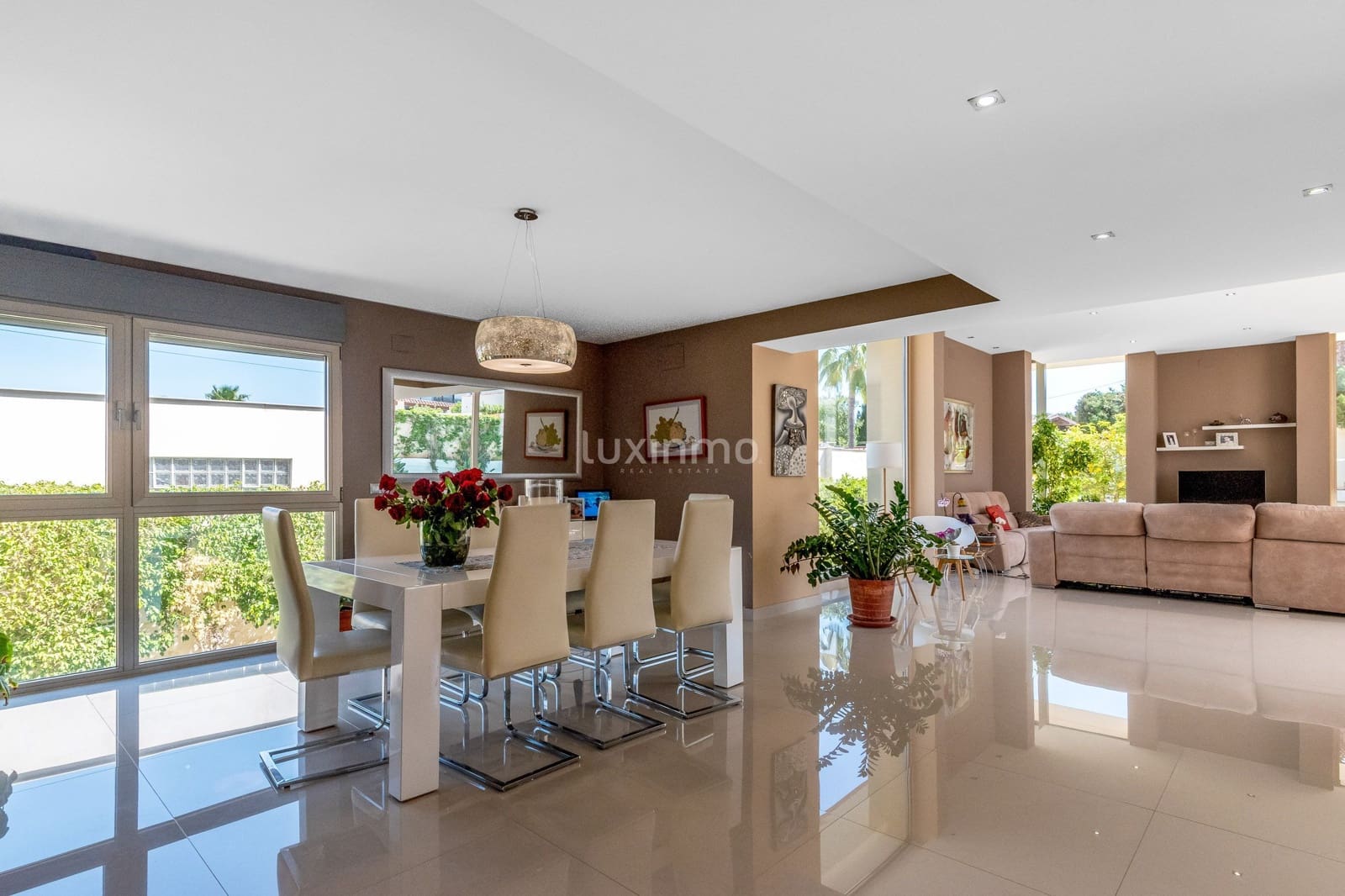 6 Zimmer Villa zu verkaufen in Alfaz del Pi / L'Alfas del Pi mit Pool Garage - 2.100.000 € (Ref: 8942267)