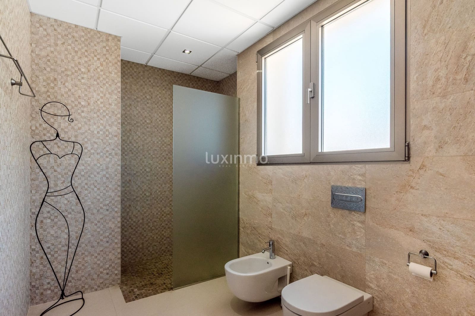 6 Zimmer Villa zu verkaufen in Alfaz del Pi / L'Alfas del Pi mit Pool Garage - 2.100.000 € (Ref: 8942267)