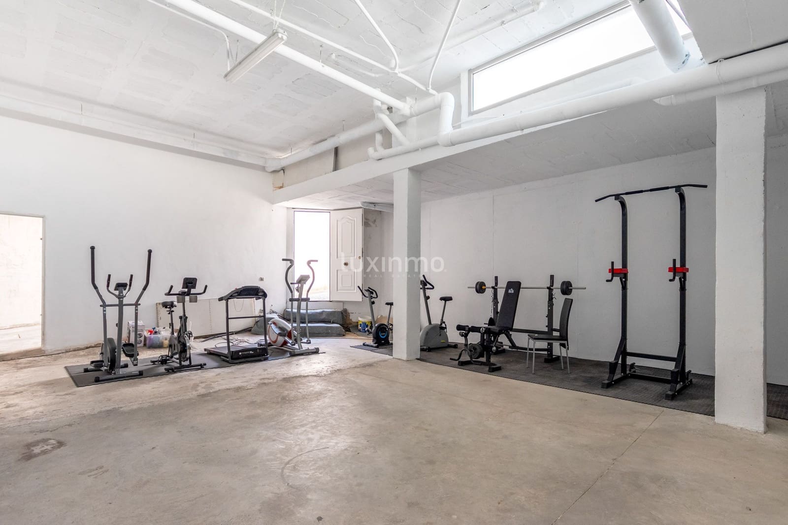 6 Zimmer Villa zu verkaufen in Alfaz del Pi / L'Alfas del Pi mit Pool Garage - 2.100.000 € (Ref: 8942267)