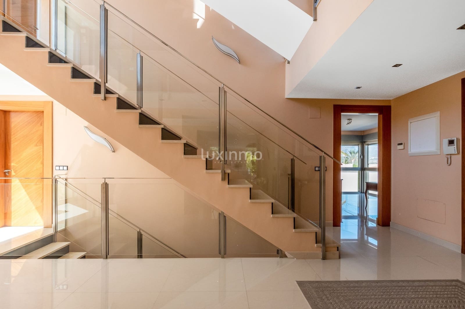 6 Zimmer Villa zu verkaufen in Alfaz del Pi / L'Alfas del Pi mit Pool Garage - 2.100.000 € (Ref: 8942267)