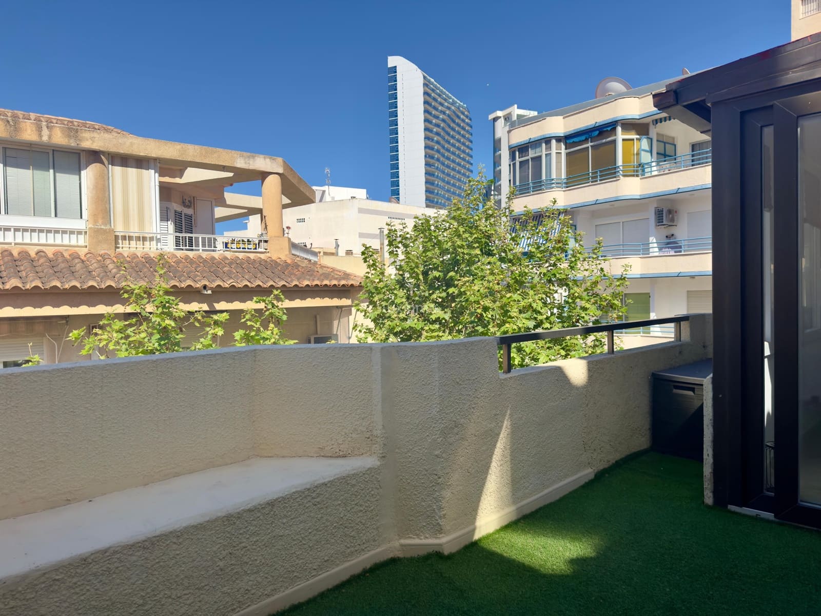 2 quarto Apartamento para arrendar em Calpe / Calp - 1 350 € (Ref: 8952164)