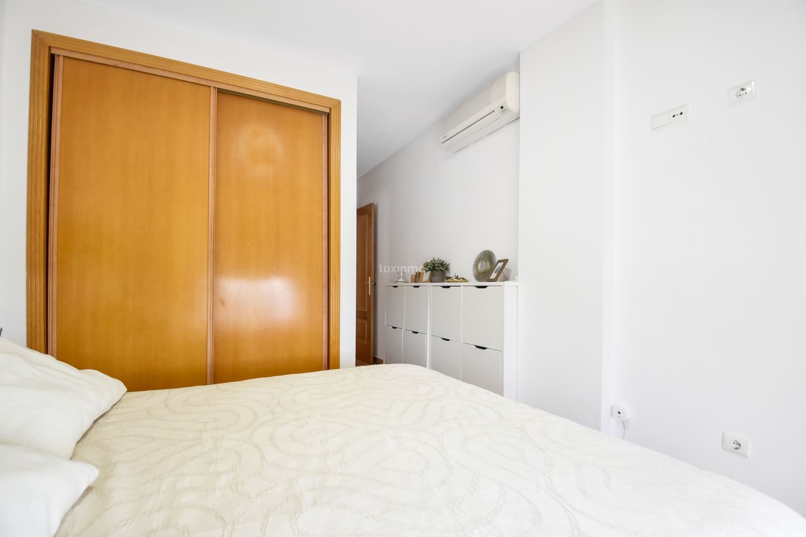 3 bedroom Apartment for rent in Finestrat with pool garage - € 1,500 (Ref: 8956175)