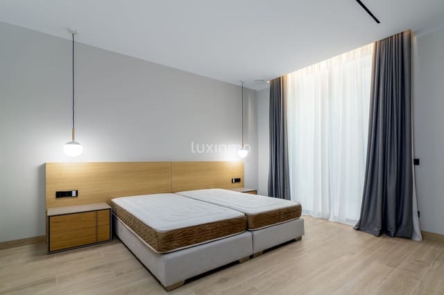 5 bedroom Villa for sale in Alfaz del Pi / L'Alfàs del Pi with pool garage - € 1,950,000 (Ref: 8956539)