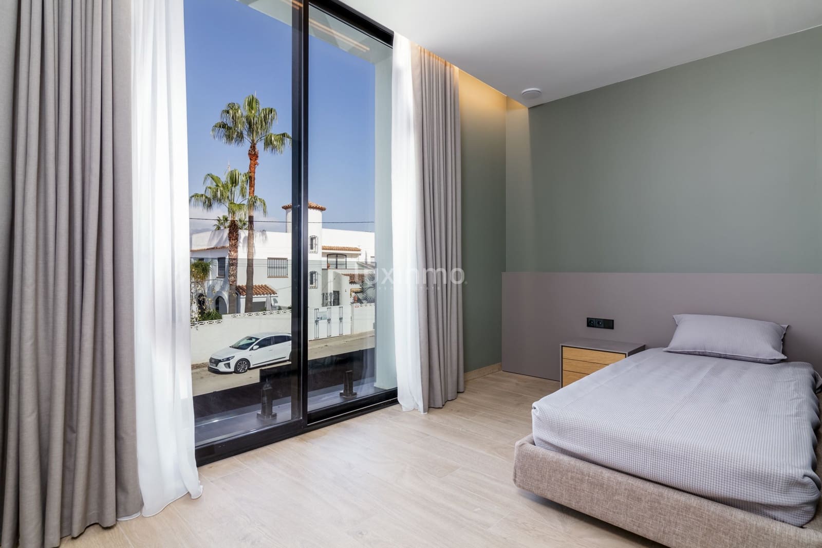 Chalet de 5 habitaciones en Alfaz del Pi / L'Alfàs del Pi en venta con piscina garaje - 1.950.000 € (Ref: 8956539)