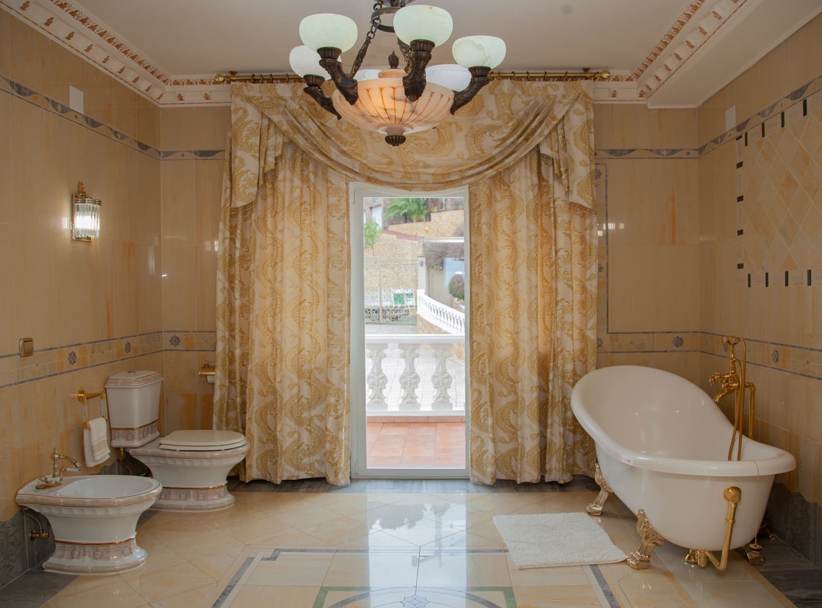 5 soveværelse Villa til leje i Altea med swimmingpool garage - € 18.000 (Ref: 8958211)