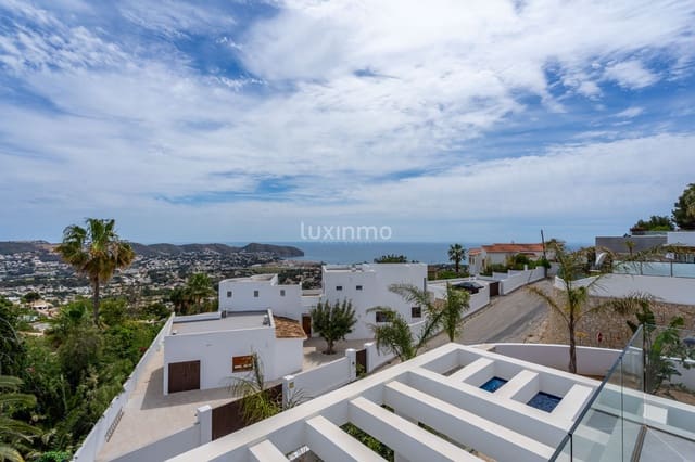 3 bedroom Villa for sale in Moraira, Teulada-Moraira with pool garage - € 2,250,000 (Ref: 8972645)